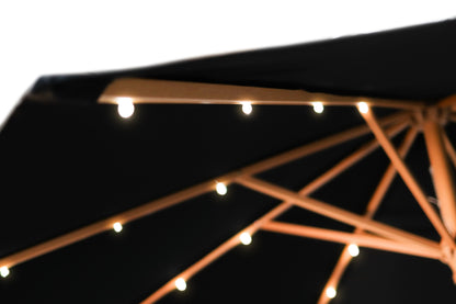 Træparasol med LED-lys